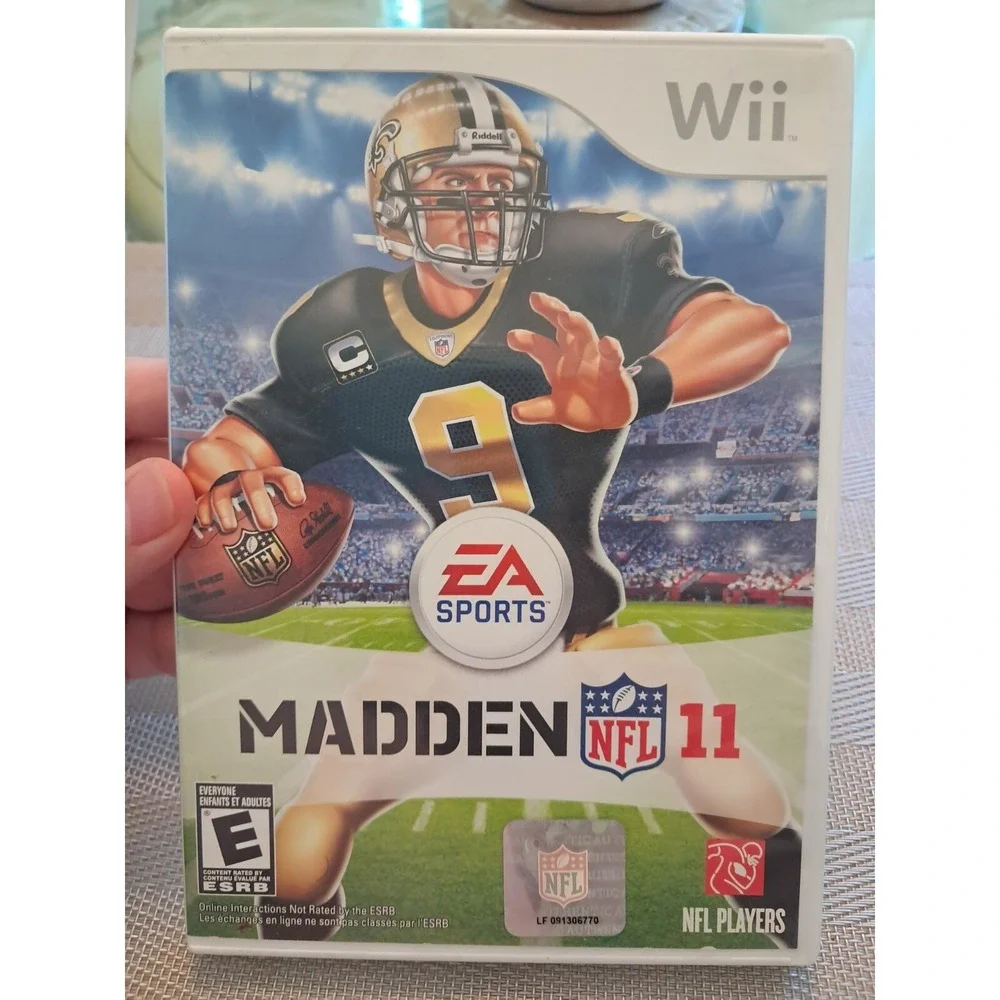 Madden NFL 11 (Nintendo Wii, 2010)